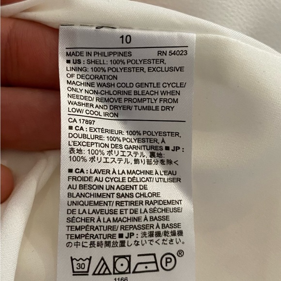 Gorgeous spring/summer dress! - Picture 3 of 7